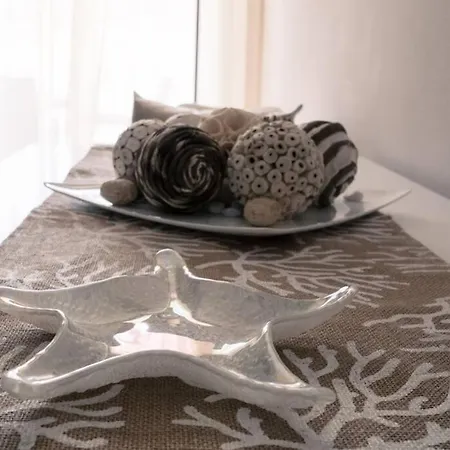 Remvi Deluxe 202 With Sea View *