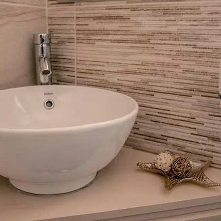 Remvi Deluxe 202 With Sea View Apartman *